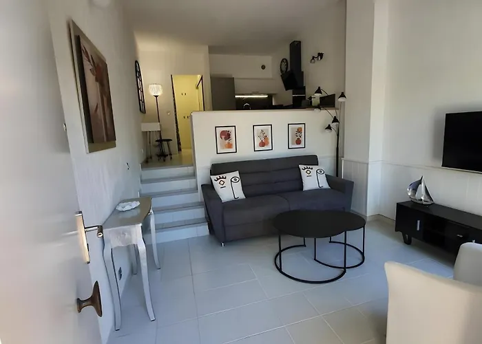 Cap D'antibes أنتيب